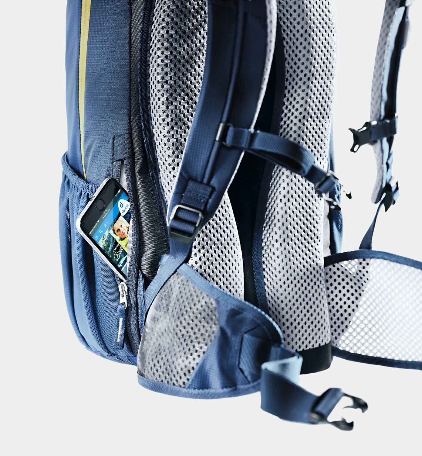 Deuter Unisex Grey Bike I 20
