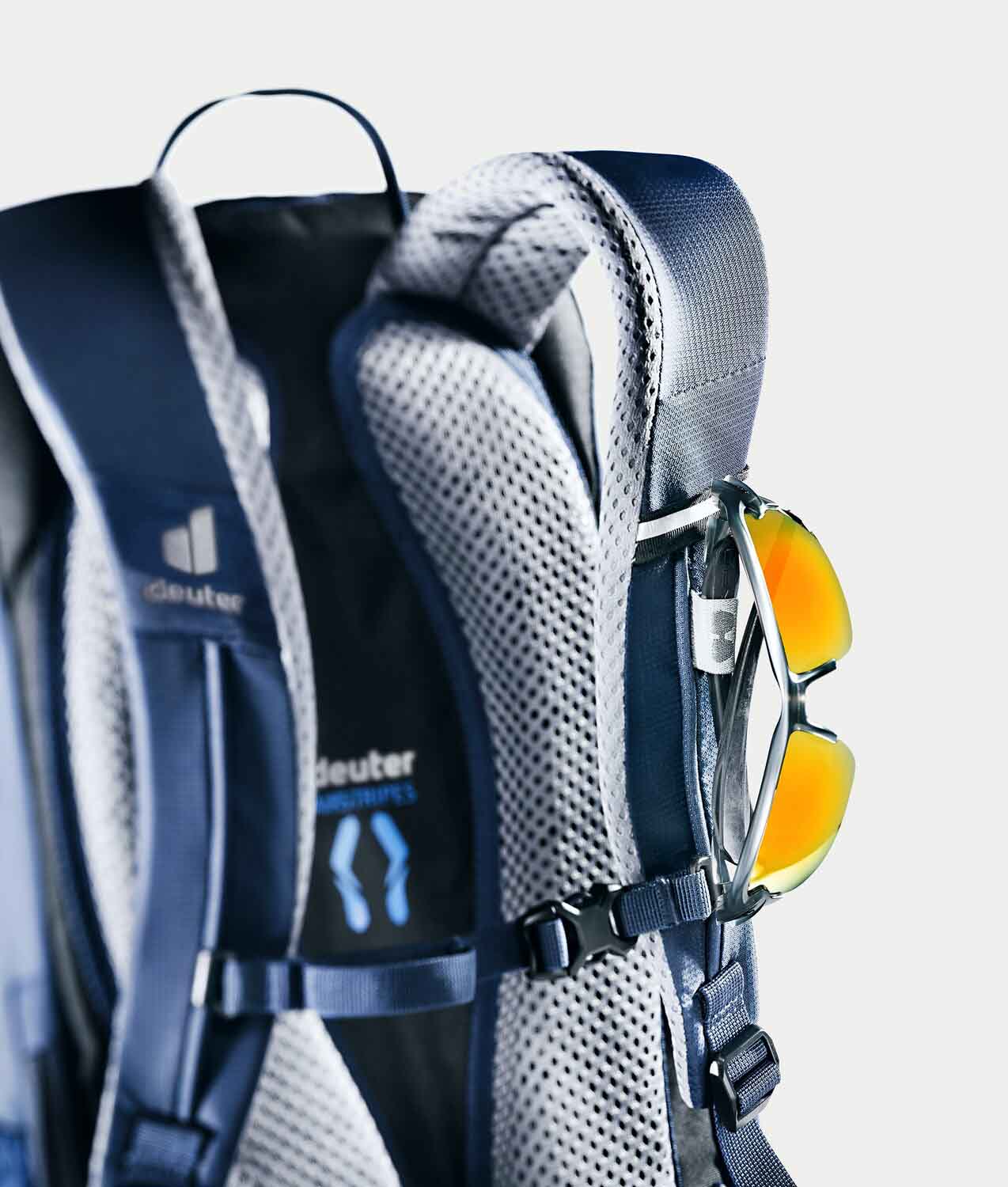 Deuter Unisex Grey Bike I 20