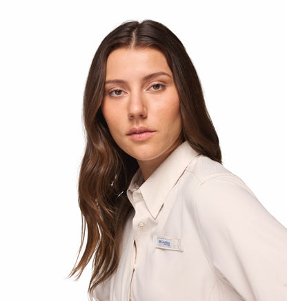 Columbia Women Beige Omni-Shade Tamiami II Long Sleeve Shirt