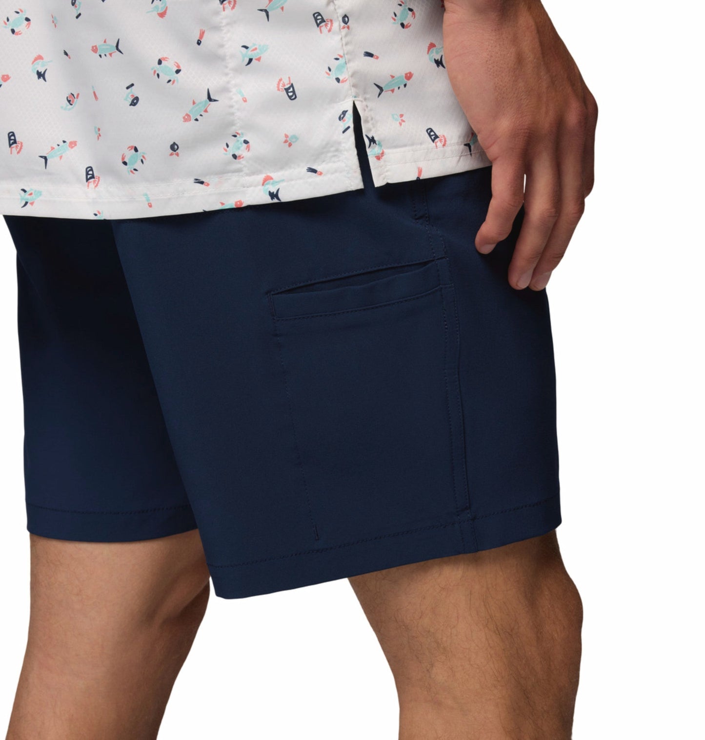 Columbia Men Navy Blue Omni-Shade Terminal Tackle III Short